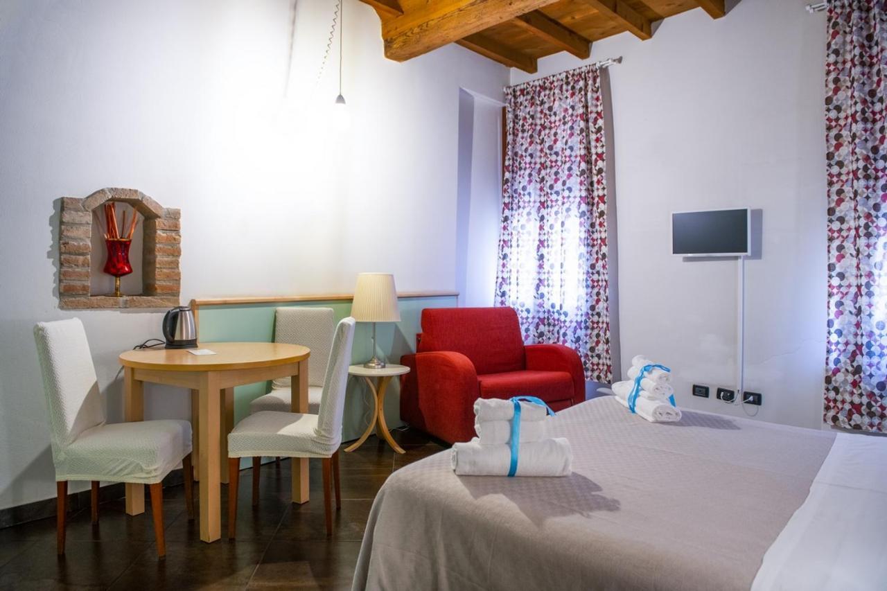L'Ippogrifo Apartment Ferrara Luaran gambar